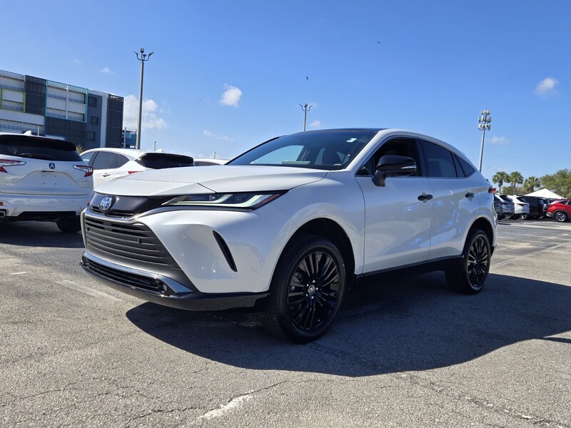 Used 2024 TOYOTA VENZA XLE in PLANTATION, FLORIDA