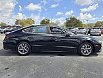 Used 2022 HYUNDAI SONATA SEL in PLANTATION, FLORIDA (Photo 4)