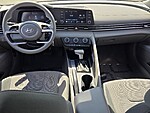 Used 2025 HYUNDAI ELANTRA SE in PLANTATION, FLORIDA (Photo 12)