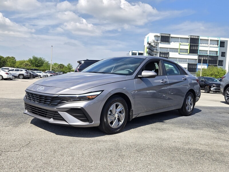 Used 2025 HYUNDAI ELANTRA SE in PLANTATION, FLORIDA