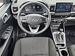 Used 2025 HYUNDAI VENUE SE in PLANTATION, FLORIDA (Photo 13)