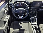 Used 2025 HYUNDAI VENUE SE in PLANTATION, FLORIDA (Photo 13)