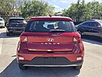 Used 2025 HYUNDAI VENUE SE in PLANTATION, FLORIDA (Photo 6)