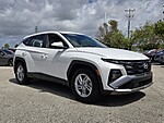 Used 2025 HYUNDAI TUCSON SE in PLANTATION, FLORIDA (Photo 9)