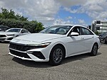 Used 2024 HYUNDAI ELANTRA SEL in PLANTATION, FLORIDA (Photo 1)