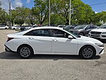 Used 2024 HYUNDAI ELANTRA SEL in PLANTATION, FLORIDA (Photo 4)