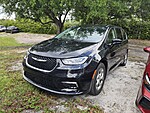 Used 2024 CHRYSLER PACIFICA LIMITED in PLANTATION, FLORIDA (Photo 1)