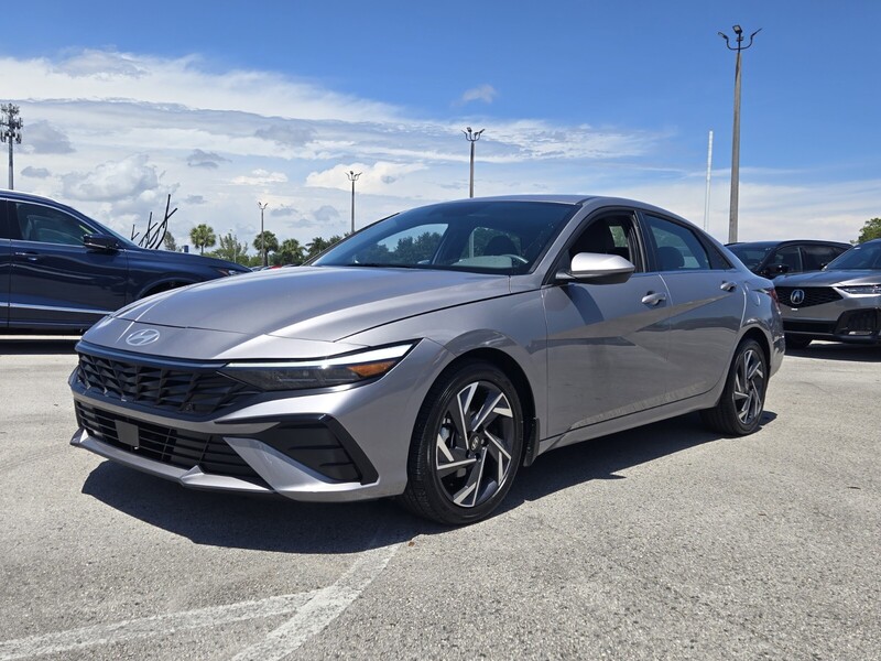 Used 2025 HYUNDAI ELANTRA SEL CONVENIENCE in PLANTATION, FLORIDA