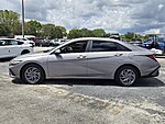 Used 2024 HYUNDAI ELANTRA SEL in PLANTATION, FLORIDA (Photo 3)