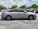 Used 2024 HYUNDAI ELANTRA SEL in PLANTATION, FLORIDA (Photo 4)