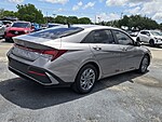 Used 2024 HYUNDAI ELANTRA SEL in PLANTATION, FLORIDA (Photo 8)