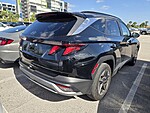 Used 2025 HYUNDAI TUCSON SEL in PLANTATION, FLORIDA (Photo 5)