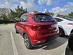 Used 2024 HYUNDAI VENUE SEL in PLANTATION, FLORIDA (Photo 5)