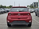 Used 2024 HYUNDAI VENUE SEL in PLANTATION, FLORIDA (Photo 6)