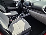 Used 2024 HYUNDAI VENUE SEL in PLANTATION, FLORIDA (Photo 7)