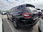 Used 2024 Honda Pilot EX-L 8 PASSENGER in PLANTATION, FLORIDA (Photo 5)