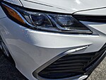 Used 2021 TOYOTA CAMRY LE in PLANTATION, FLORIDA (Photo 10)