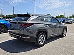 Used 2024 HYUNDAI TUCSON SE in PLANTATION, FLORIDA (Photo 8)