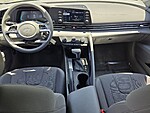Used 2025 HYUNDAI ELANTRA SE in PLANTATION, FLORIDA (Photo 12)