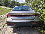 Used 2025 HYUNDAI ELANTRA SE in PLANTATION, FLORIDA (Photo 5)