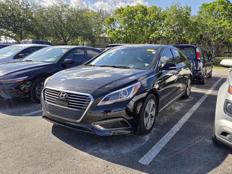 Used 2016 HYUNDAI SONATA LIMITED in PLANTATION, FLORIDA