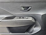 Used 2025 HYUNDAI KONA SEL CONVENIENCE in PLANTATION, FLORIDA (Photo 29)