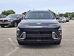 Used 2025 HYUNDAI KONA SEL CONVENIENCE in PLANTATION, FLORIDA (Photo 5)