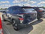 Used 2025 HYUNDAI KONA SEL CONVENIENCE in PLANTATION, FLORIDA (Photo 7)