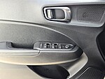 Used 2025 HYUNDAI VENUE LIMITED in PLANTATION, FLORIDA (Photo 29)