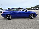 Used 2025 HYUNDAI ELANTRA SEL CONVENIENCE in PLANTATION, FLORIDA (Photo 4)