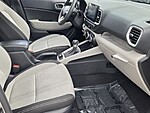 Used 2025 HYUNDAI VENUE SEL in PLANTATION, FLORIDA (Photo 16)
