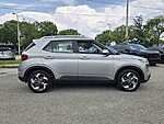 Used 2025 HYUNDAI VENUE SEL in PLANTATION, FLORIDA (Photo 4)