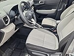 Used 2025 HYUNDAI VENUE SEL in PLANTATION, FLORIDA (Photo 10)