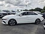Used 2025 HYUNDAI ELANTRA SEL CONVENIENCE in PLANTATION, FLORIDA (Photo 3)
