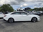 Used 2025 HYUNDAI ELANTRA SEL CONVENIENCE in PLANTATION, FLORIDA (Photo 4)