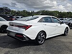 Used 2025 HYUNDAI ELANTRA SEL CONVENIENCE in PLANTATION, FLORIDA (Photo 8)