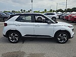 Used 2025 HYUNDAI VENUE LIMITED in PLANTATION, FLORIDA (Photo 4)