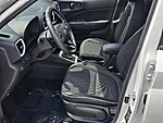 Used 2025 HYUNDAI VENUE LIMITED in PLANTATION, FLORIDA (Photo 10)