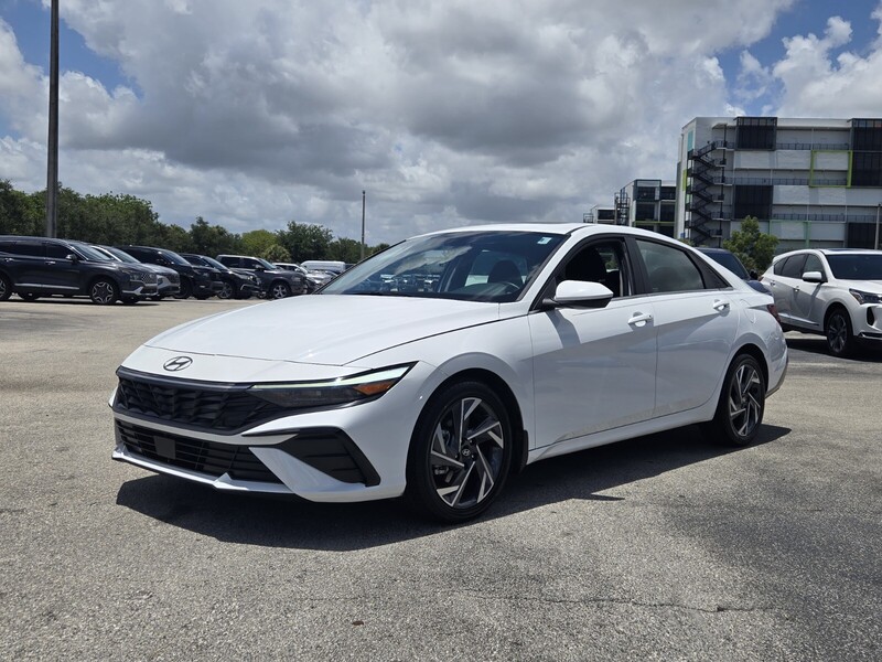 Used 2024 HYUNDAI ELANTRA SEL in PLANTATION, FLORIDA