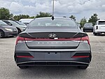 Used 2025 HYUNDAI ELANTRA SEL CONVENIENCE in PLANTATION, FLORIDA (Photo 6)