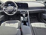 Used 2025 HYUNDAI ELANTRA SEL CONVENIENCE in PLANTATION, FLORIDA (Photo 12)