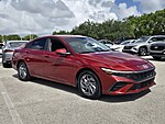 Used 2024 HYUNDAI ELANTRA SEL in PLANTATION, FLORIDA (Photo 9)