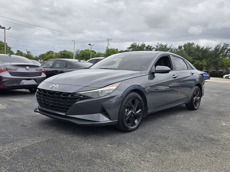 Used 2023 HYUNDAI ELANTRA SEL in PLANTATION, FLORIDA