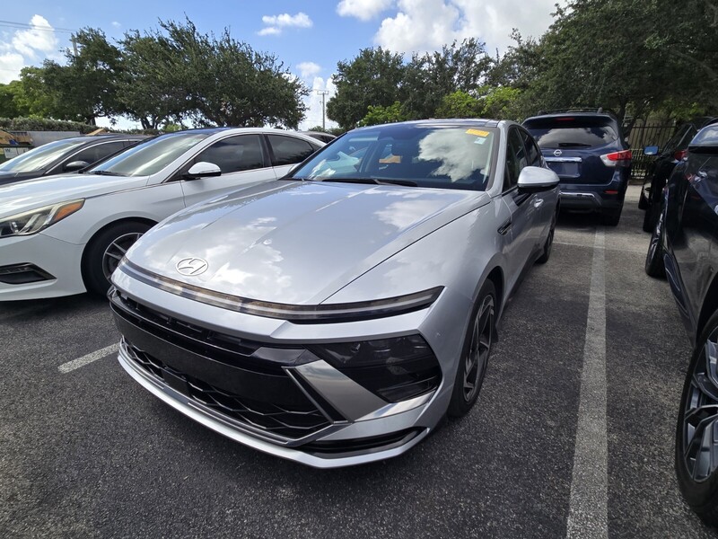 Used 2024 HYUNDAI SONATA SEL in PLANTATION, FLORIDA