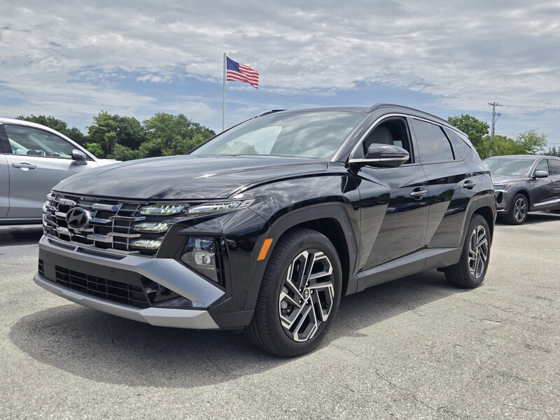 Used 2025 HYUNDAI TUCSON LIMITED in PLANTATION, FLORIDA