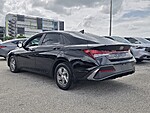 Used 2025 HYUNDAI ELANTRA SE in PLANTATION, FLORIDA (Photo 7)