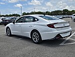 Used 2022 HYUNDAI SONATA SEL in PLANTATION, FLORIDA (Photo 7)