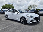 Used 2022 HYUNDAI SONATA SEL in PLANTATION, FLORIDA (Photo 9)