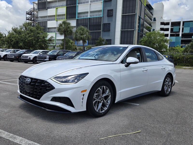Used 2022 HYUNDAI SONATA SEL in PLANTATION, FLORIDA