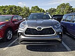 Used 2025 TOYOTA HIGHLANDER XLE in PLANTATION, FLORIDA (Photo 3)